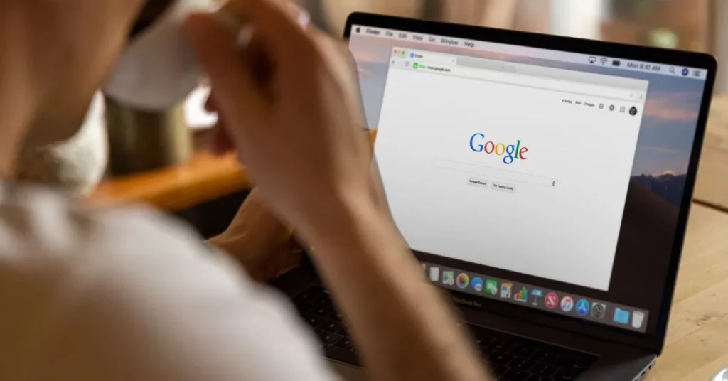 Search Intent: Tra studio delle SERP e Processo decisionale 11 search intent e processo decisionale header jpeg